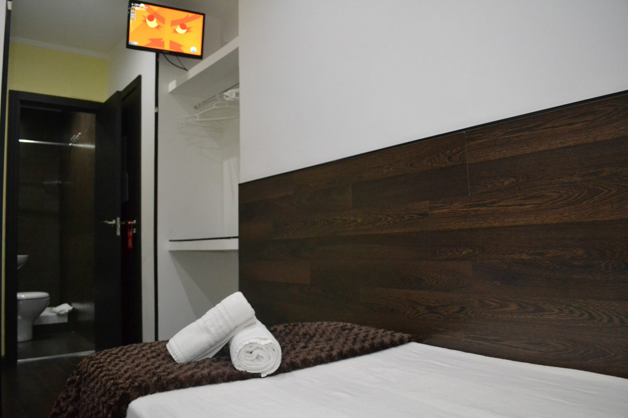Hostal El Brezo Μαδρίτη Εξωτερικό φωτογραφία